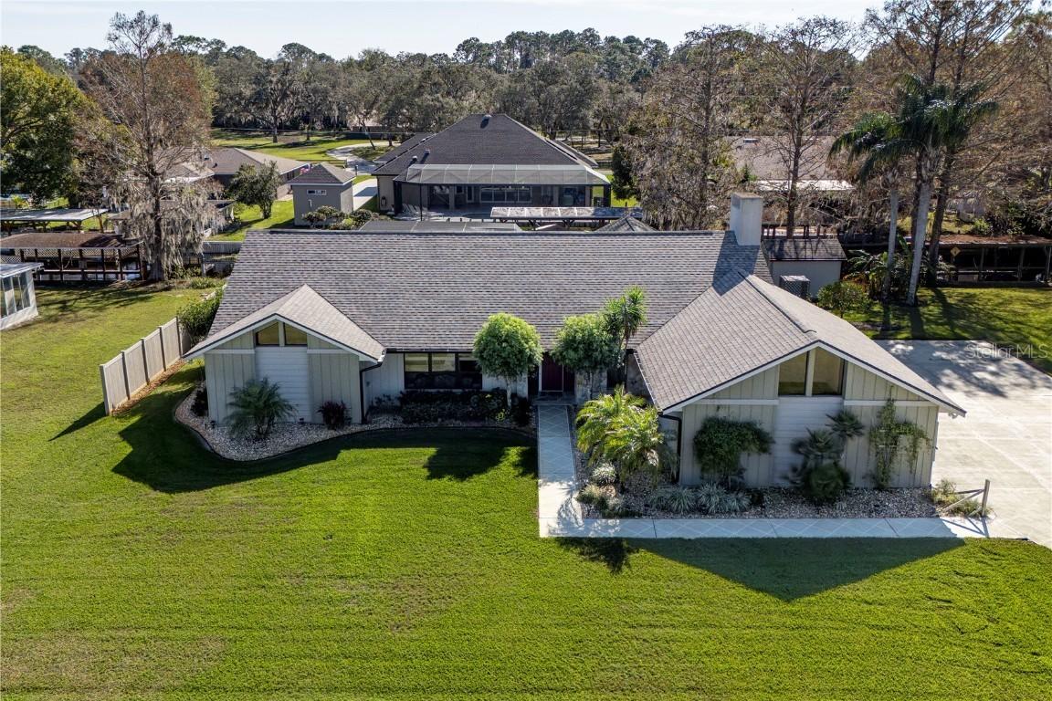 12430 Blue Heron Way, Leesburg, FL 34788