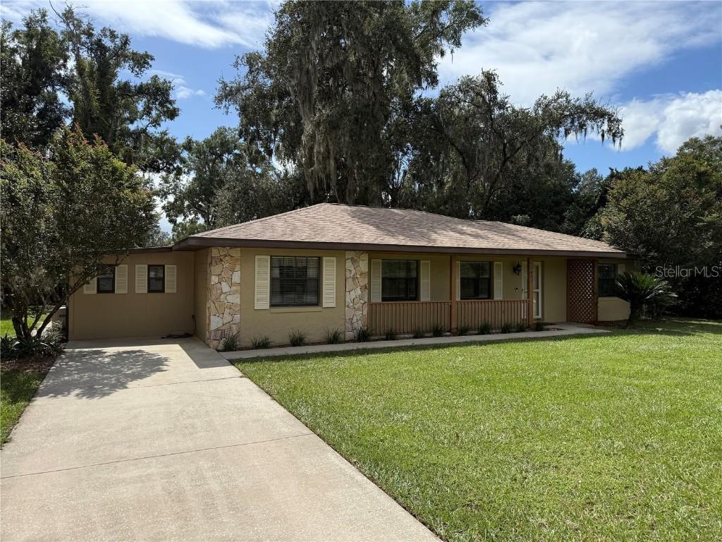 403 W Palm Ave., Bushnell, FL 33513