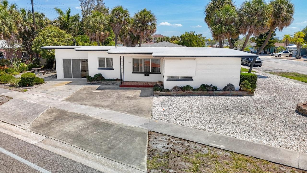 8701 Gulf Blvd., St Pete Beach, FL 33706