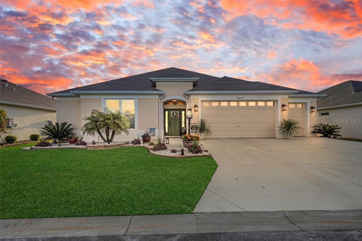5857 Mackenzie Ave., The Villages, FL 32163