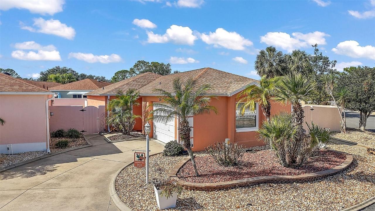 878 Oviedo Rd., The Villages, FL 32159