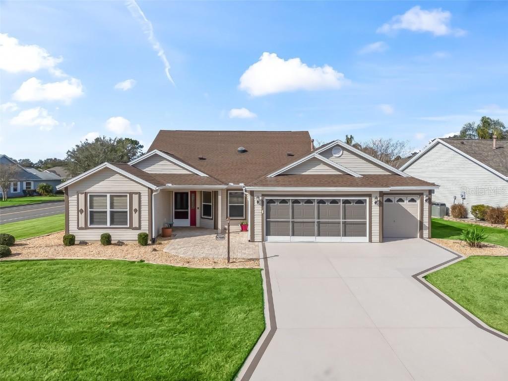 17880 SE 86th Oak Leaf Ter., The Villages, FL 32162