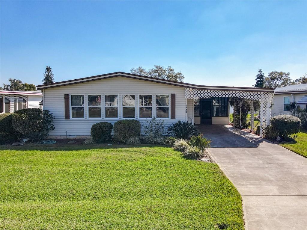 1532 Schult Ct., Tavares, FL 32778