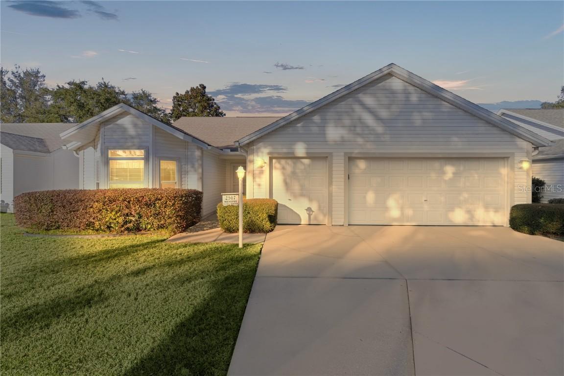 2507 Caribe Dr., The Villages, FL 32162