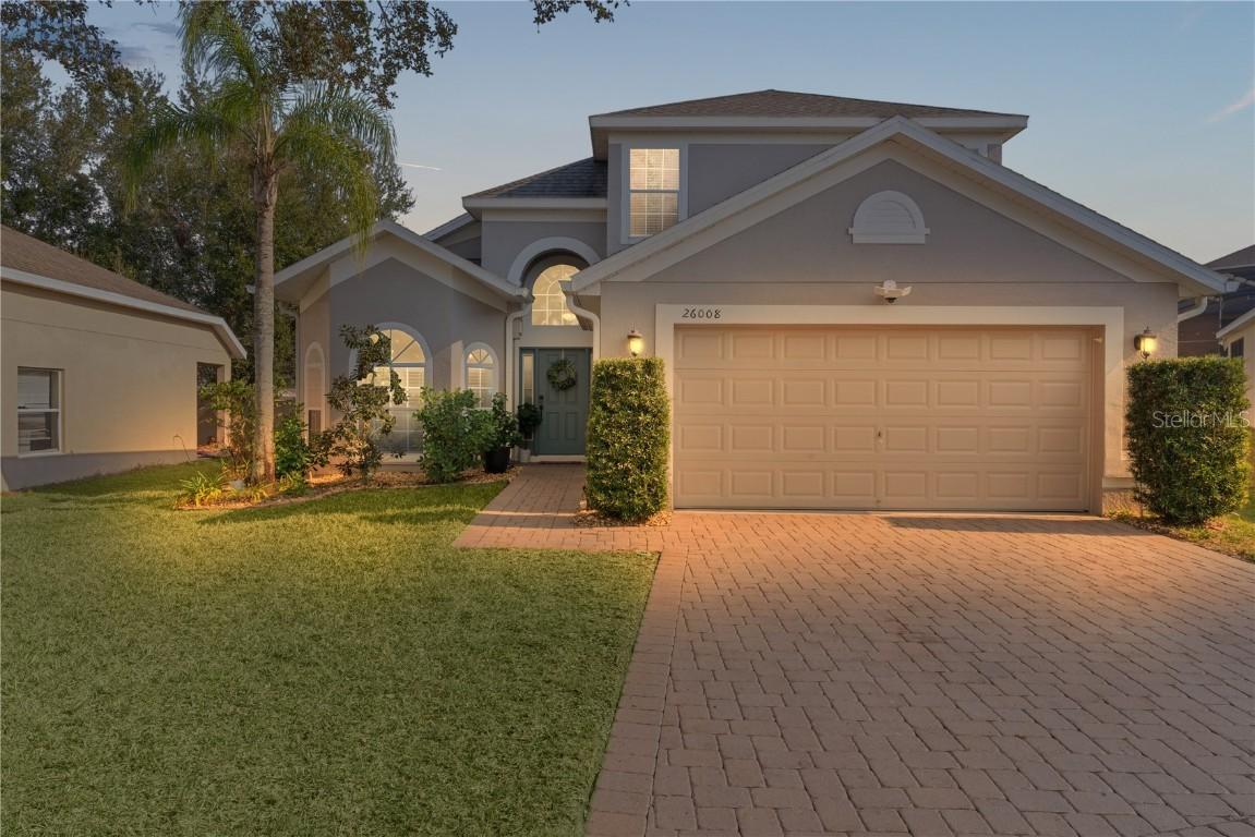 26008 Singing Lark Ct., Leesburg, FL 34748