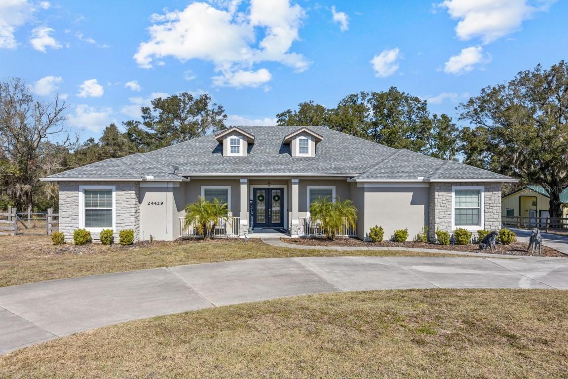 24429 Adair Ave., Sorrento, FL 32776