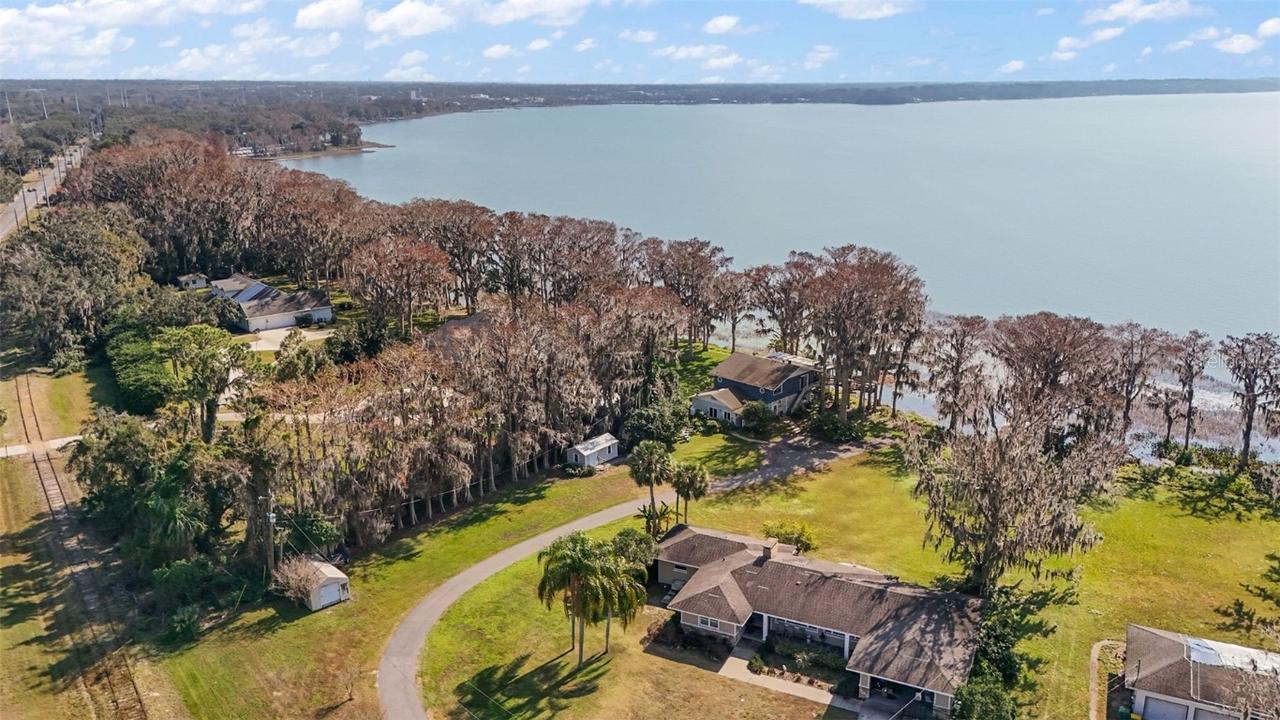 1702 N County Road 452, Eustis, FL 32726