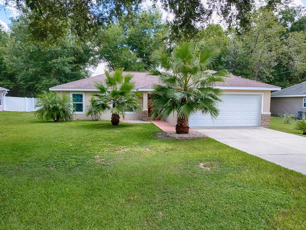 51 Almond Rd., Ocala, FL 34472