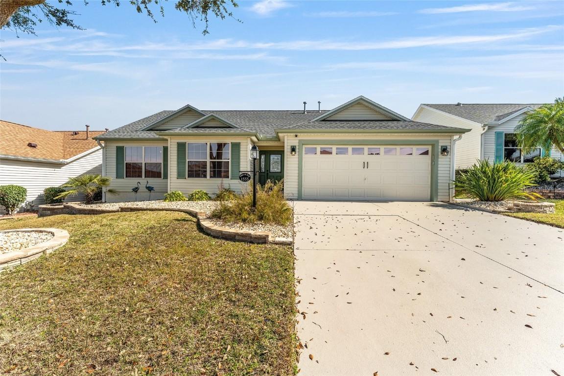 1555 Ward Ct., The Villages, FL 32162