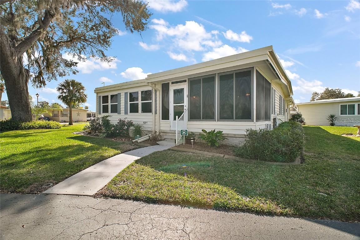 8 Gallinule Ct., Fruitland Park, FL 34731