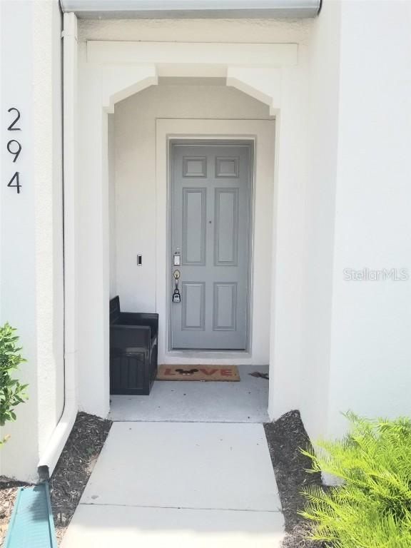 294 Captiva Dr., Davenport, FL 33896