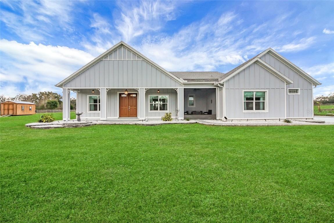 1679 E County Road 462, Wildwood, FL 34785