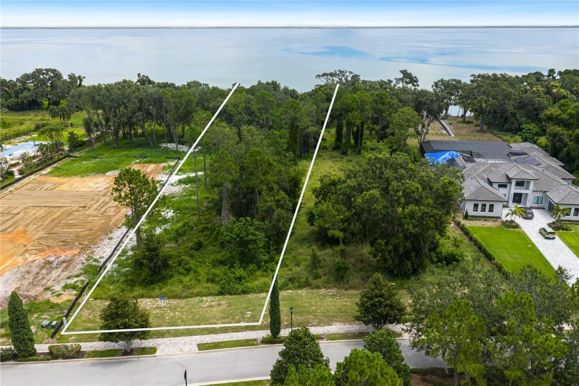 17233 Etruscan Ln., Montverde, FL 34756