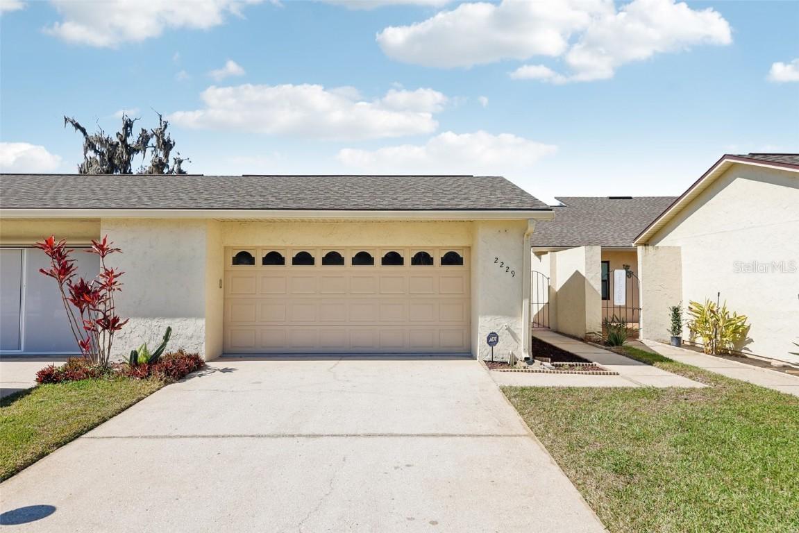 2229 Cypress Ct. #C-4, Tavares, FL 32778