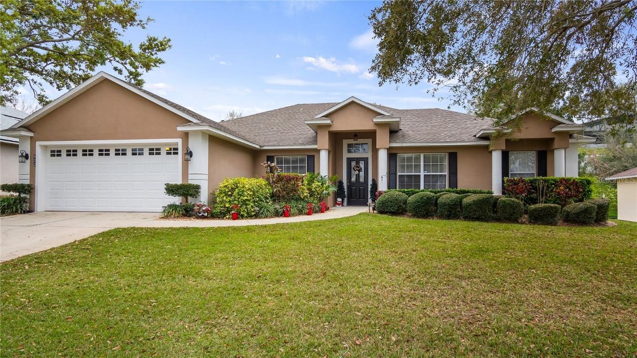 822 Princeton Dr., Clermont, FL 34711