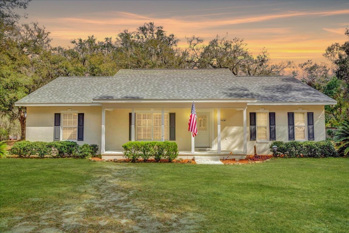 39104 Meyers Rd., Lady Lake, FL 32159