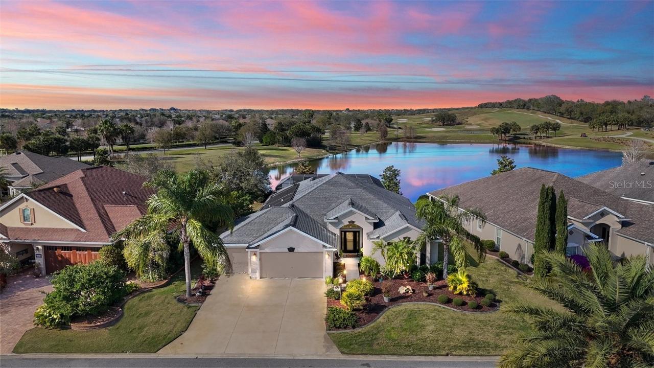 3426 Boardroom Tr., The Villages, FL 32163