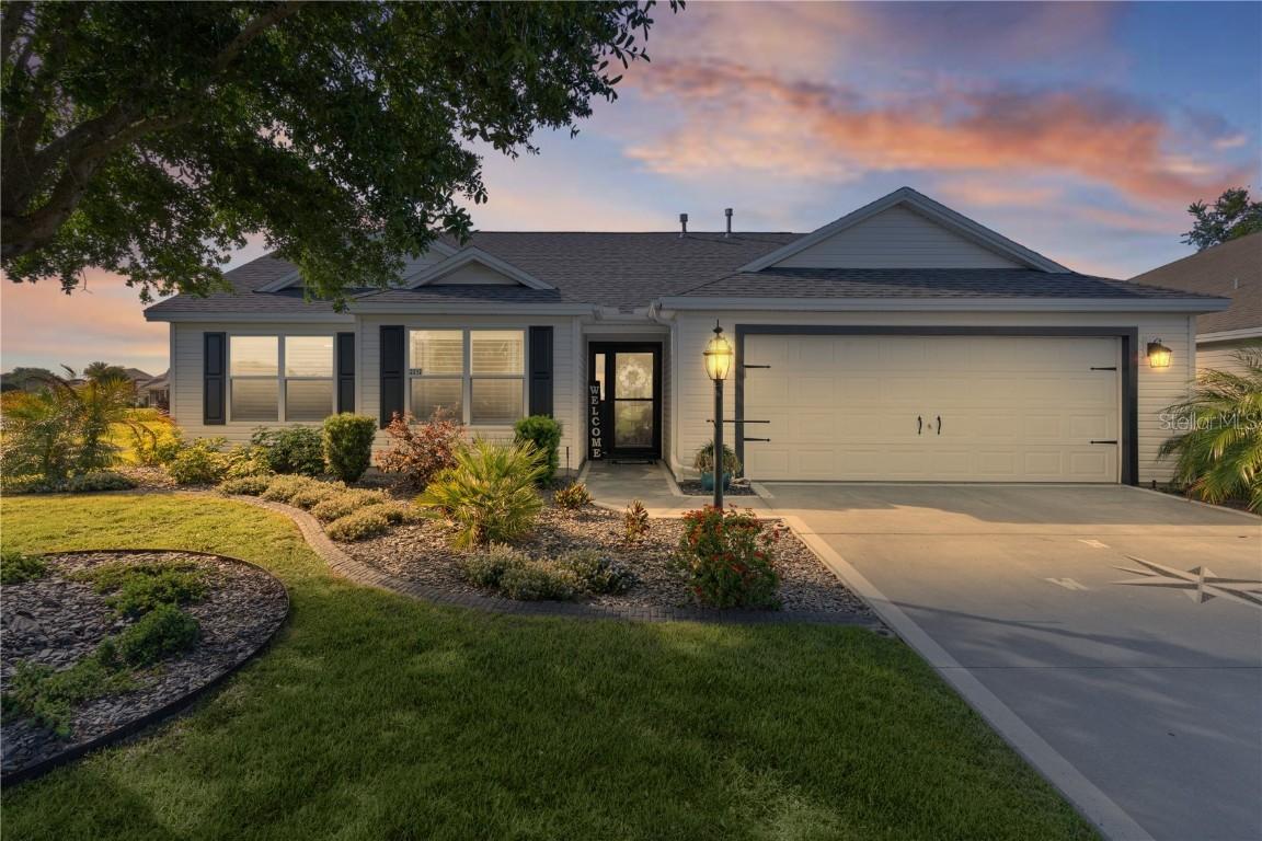 2212 Yeamans Pl., The Villages, FL 32162