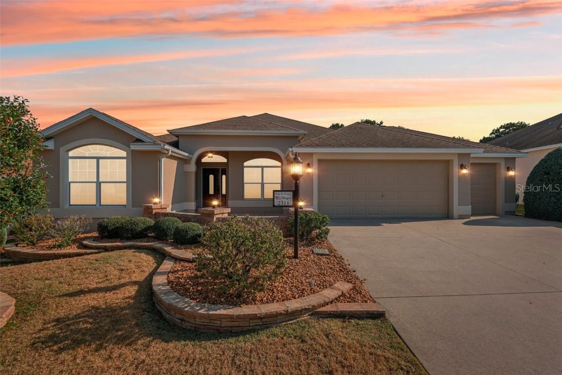 2311 Bramble Ter., The Villages, FL 32162