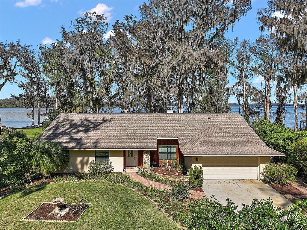 1322 Howard Rd., Leesburg, FL 34748