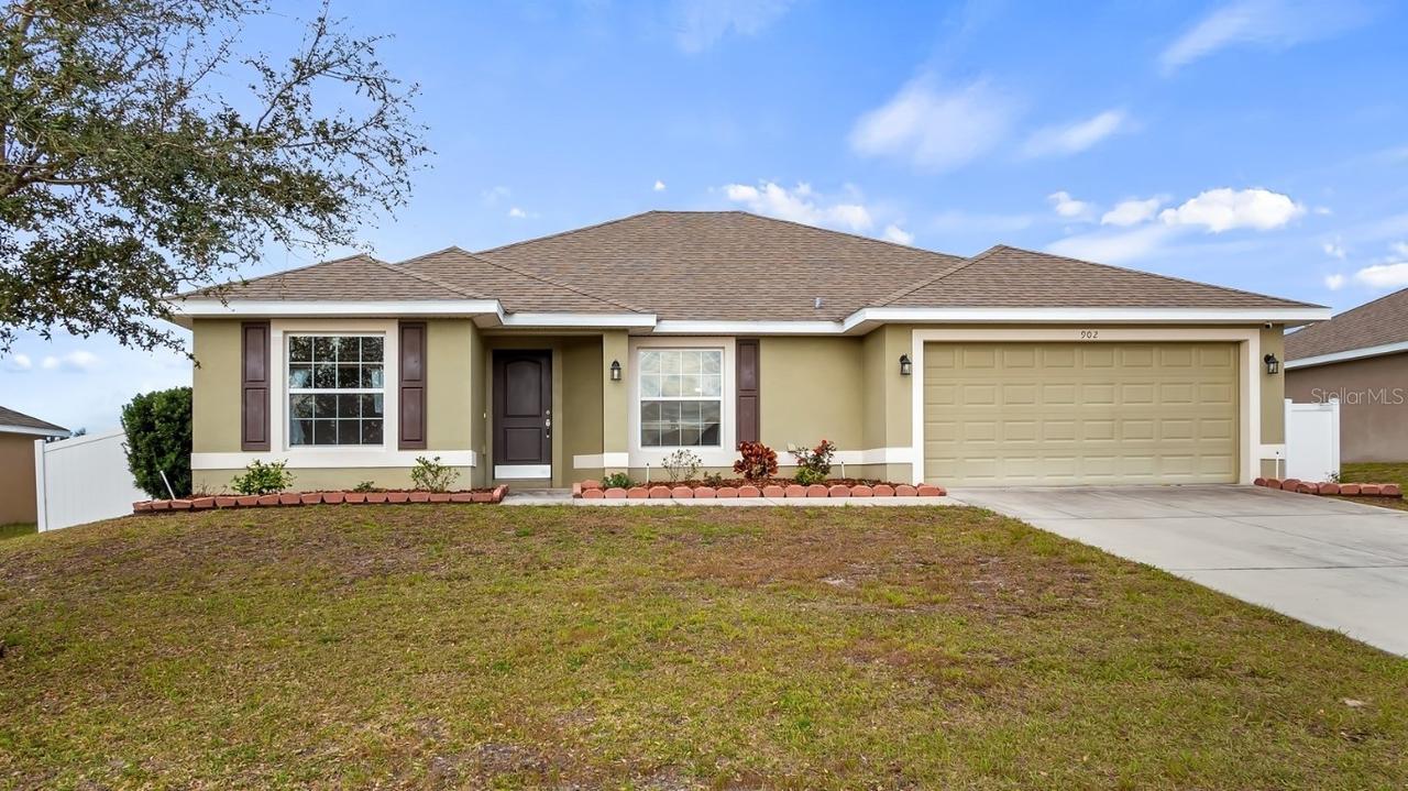902 Chestnut Dr., Fruitland Park, FL 34731