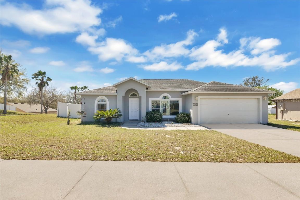 1391 Willow Crest Dr., Clermont, FL 34711