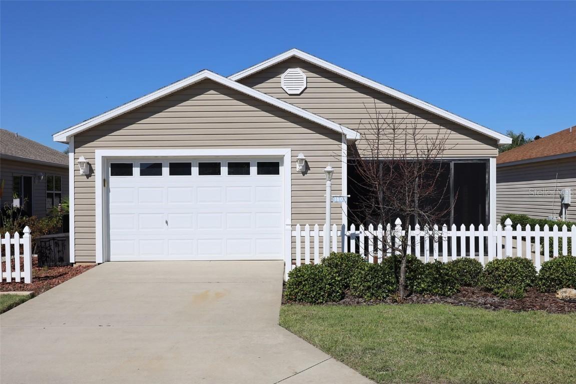 1805 Endsley Ct., The Villages, FL 32162