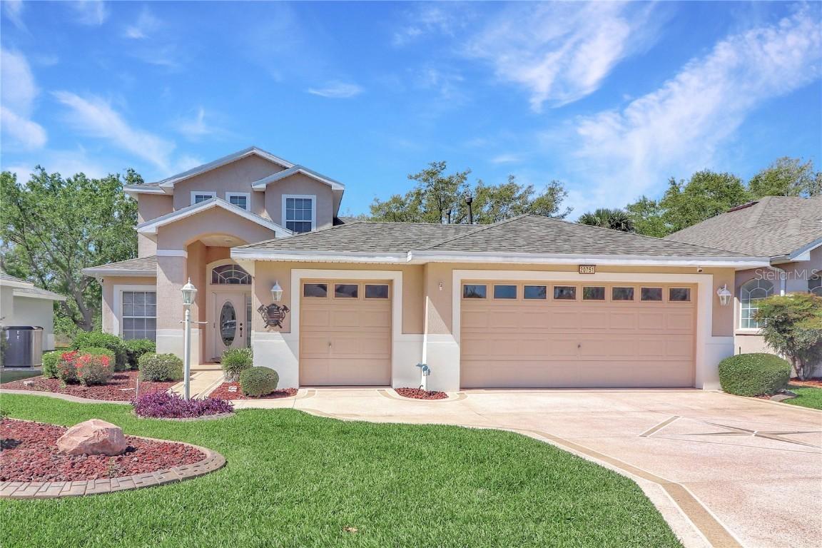 20751 Queen Alexandra Dr., Leesburg, FL 34748
