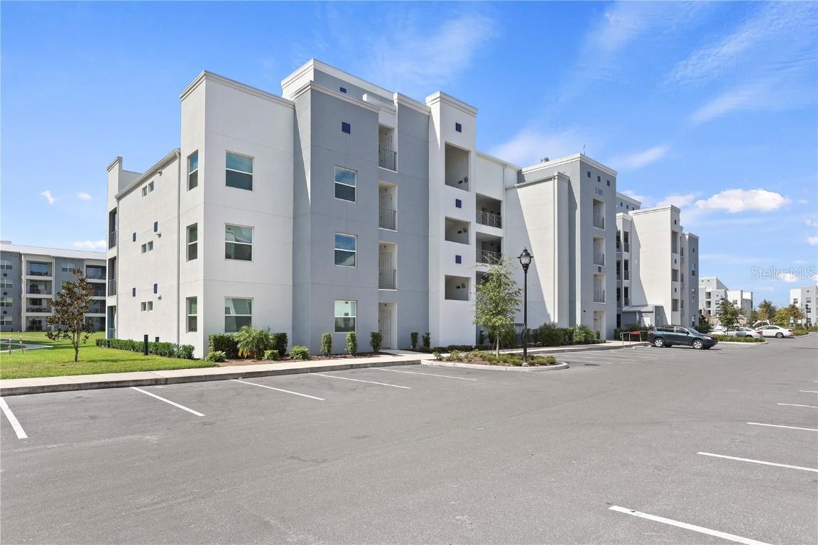 3180 Paradox Circle #106, Kissimmee, FL 34746