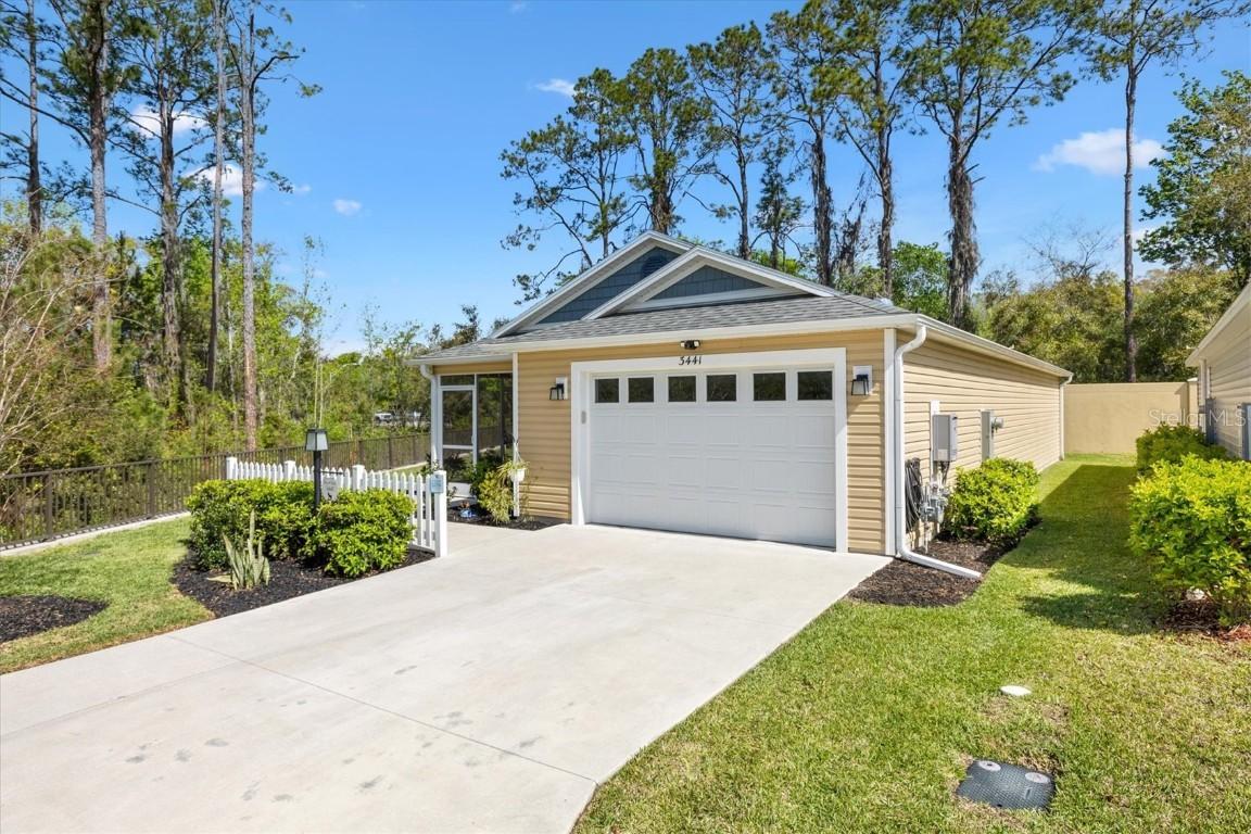 3441 Possehl Pl., The Villages, FL 32163