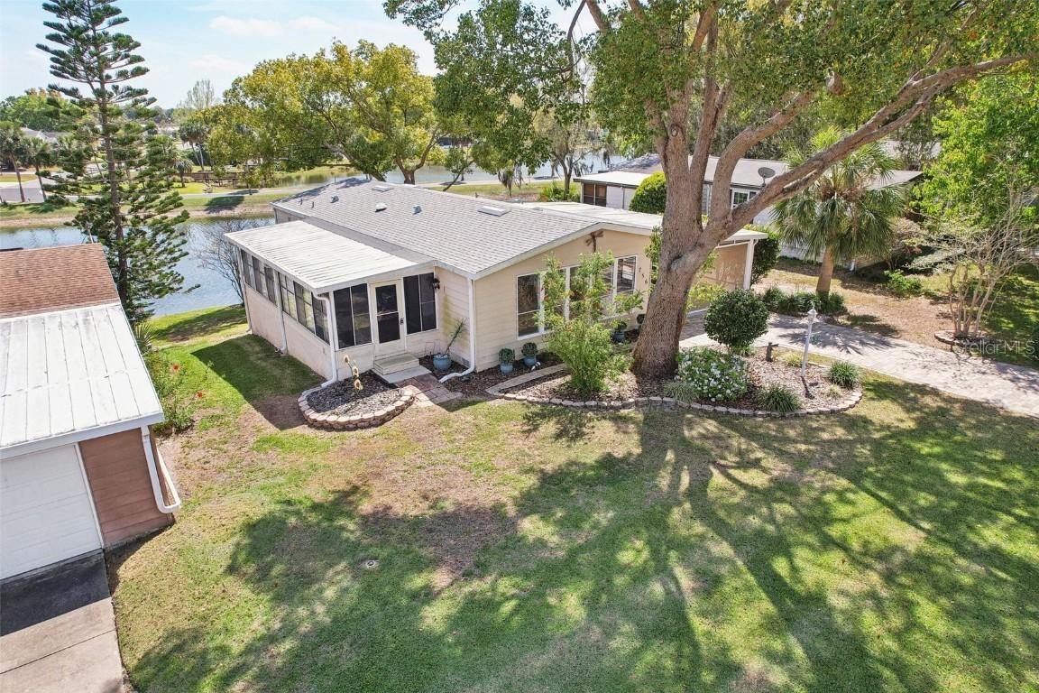 756 Heathrow Ave., The Villages, FL 32159