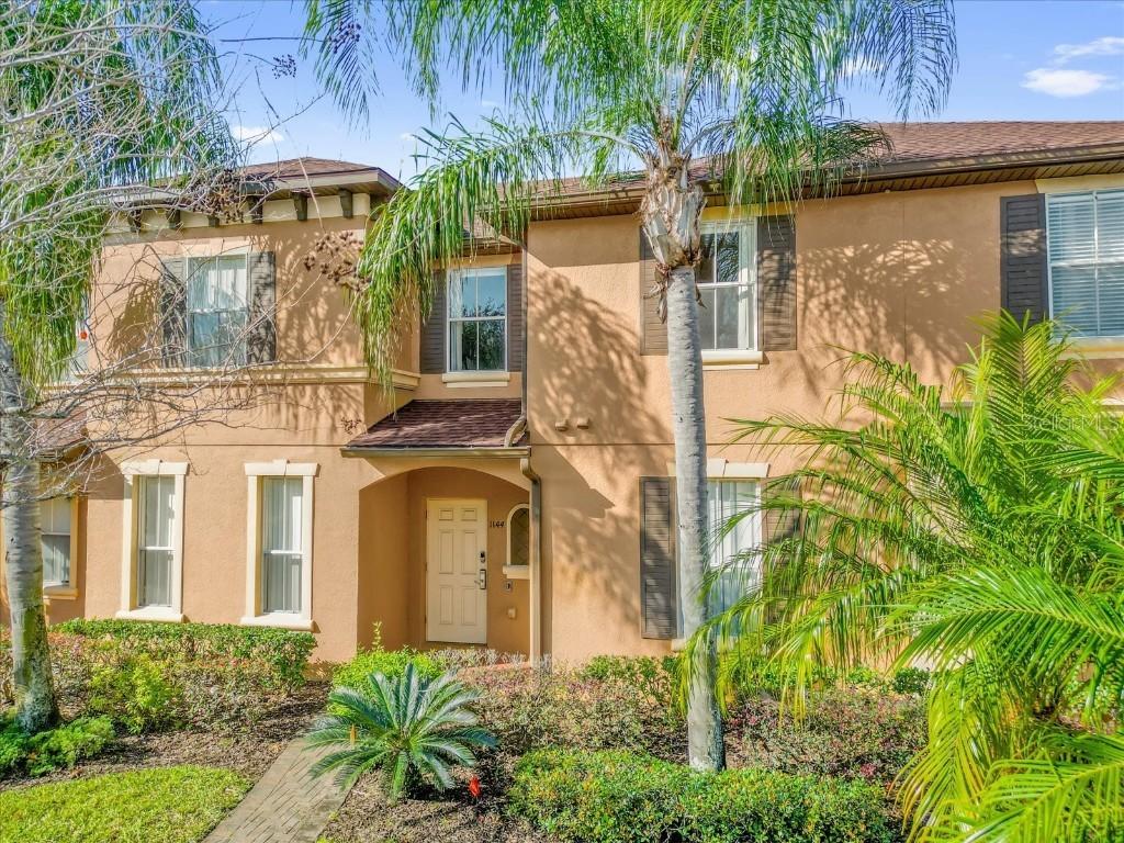 1144 Calabria Ave., Davenport, FL 33897