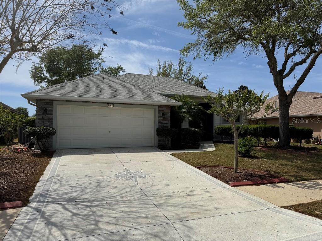 8165 Bridgeport Bay Cir., Mount Dora, FL 32757
