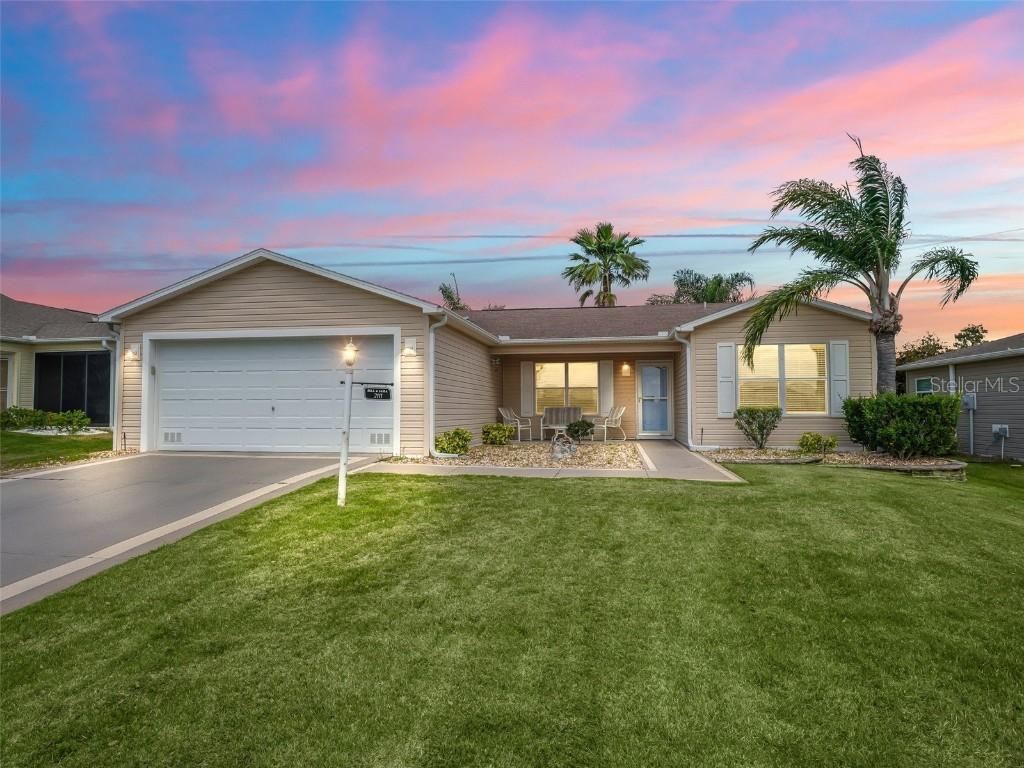 2111 Harston Tr., The Villages, FL 32162