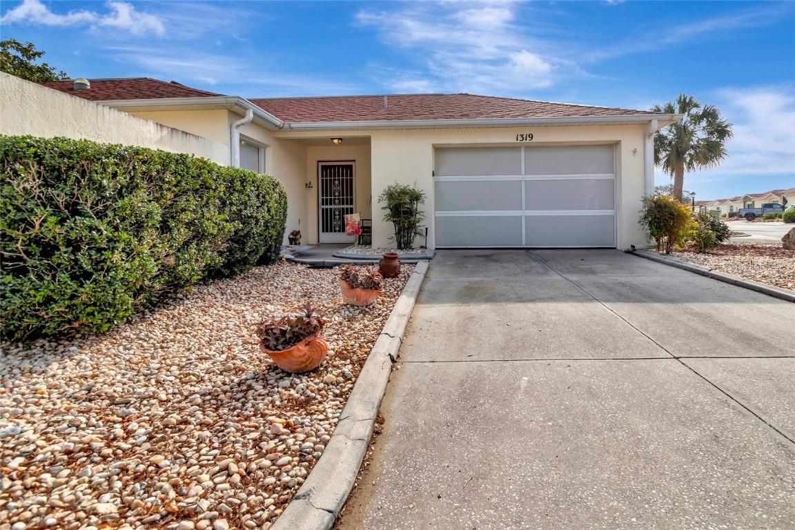 1319 Loma Ln., The Villages, FL 32159