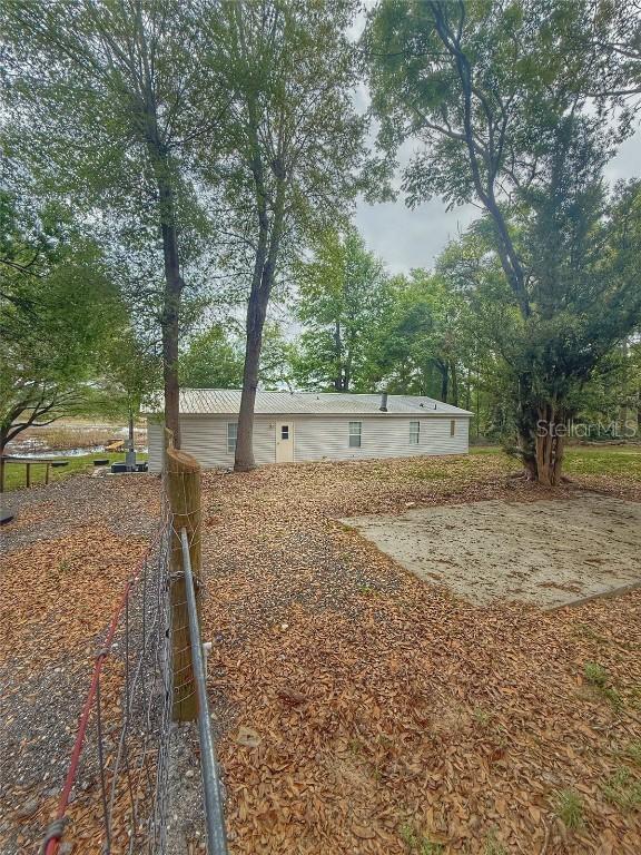15991 Se 258th Ave Rd, Umatilla, FL 32784
