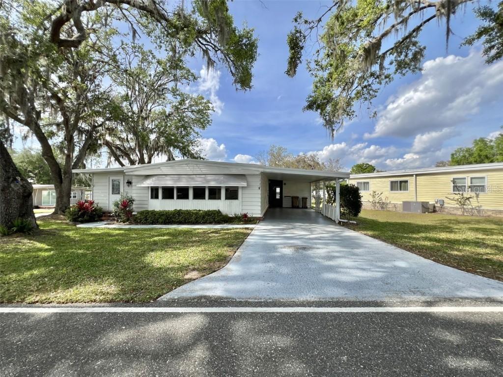 101 Poinsettia Cove, Leesburg, FL 34748
