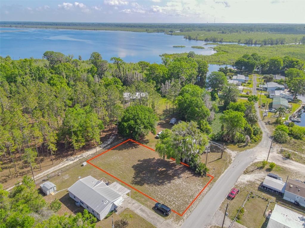 TBD Cr 486, Lake Panasoffkee, FL 33538