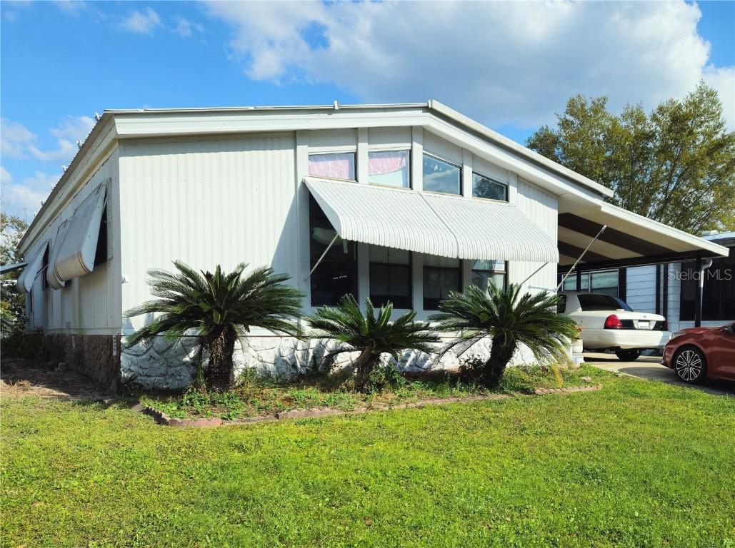 121 Maple Dr., Debary, FL 32713
