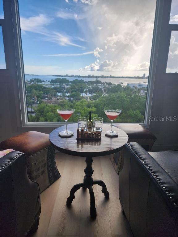 33 S Gulfstream Ave. #803, Sarasota, FL 34236
