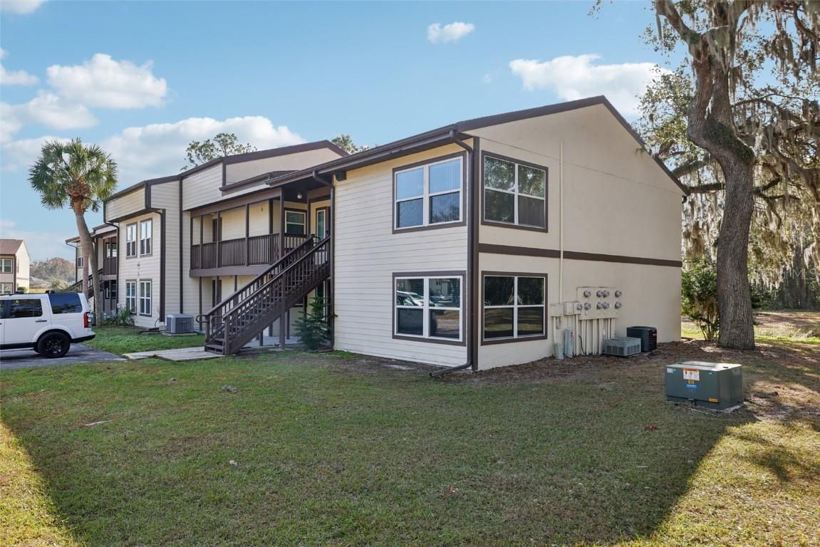 22204 Sandalwood Dr., Wildwood, FL 34785