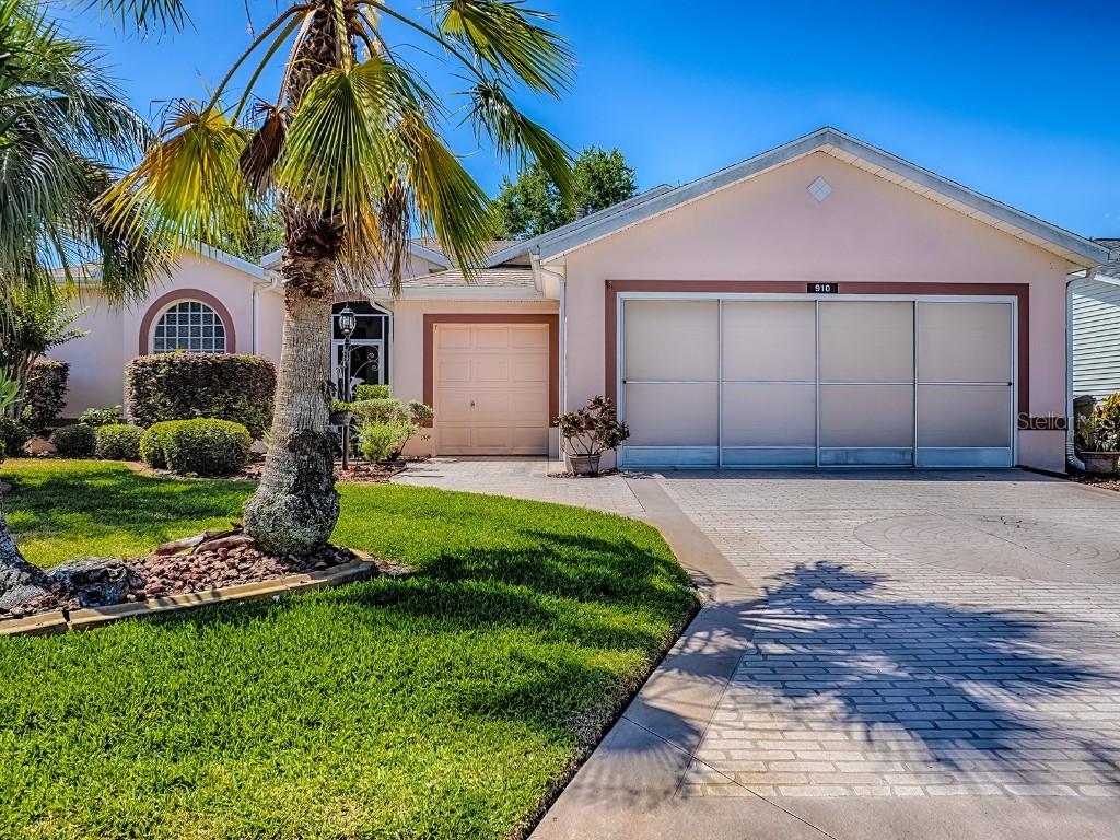 910 Eagles Landing, Leesburg, FL 34748