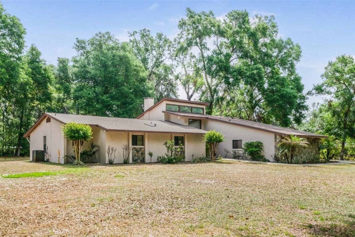 8640 E Henderson Tr., Inverness, FL 34450
