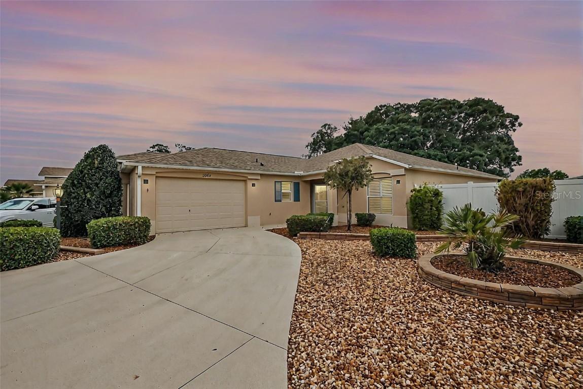 2064 Edenton Ter., The Villages, FL 32162