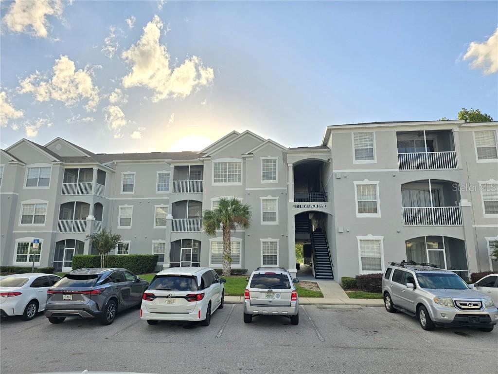 2310 Silver Palm Dr. #301, Kissimmee, FL 34747