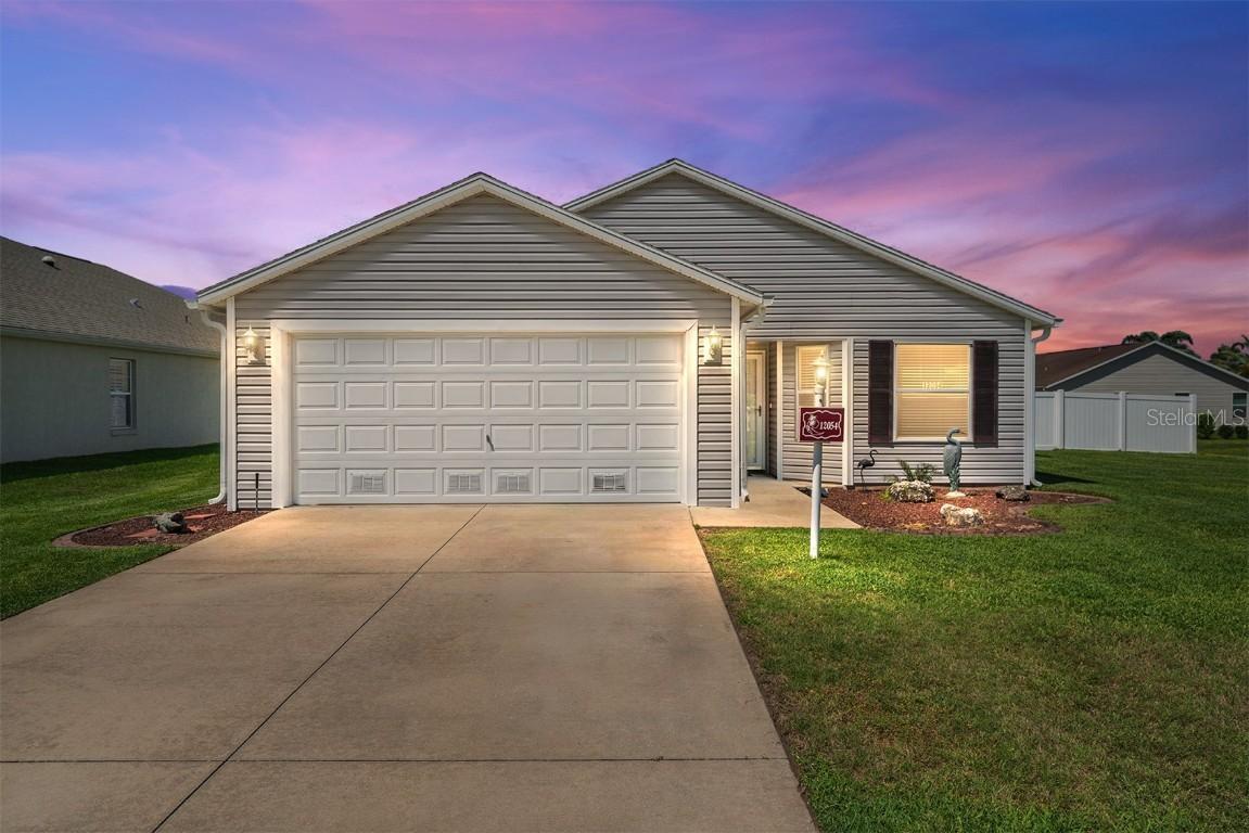 12054 NE 51st Cir., Oxford, FL 34484