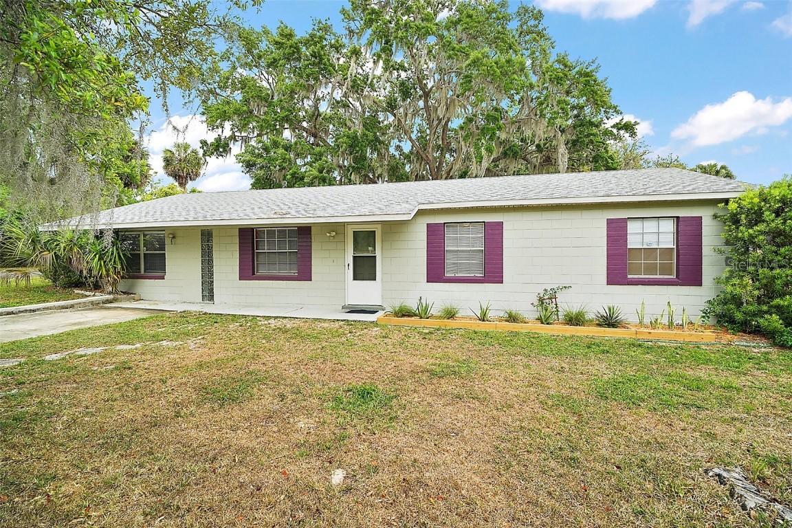 706 Michigan St., Mount Dora, FL 32757
