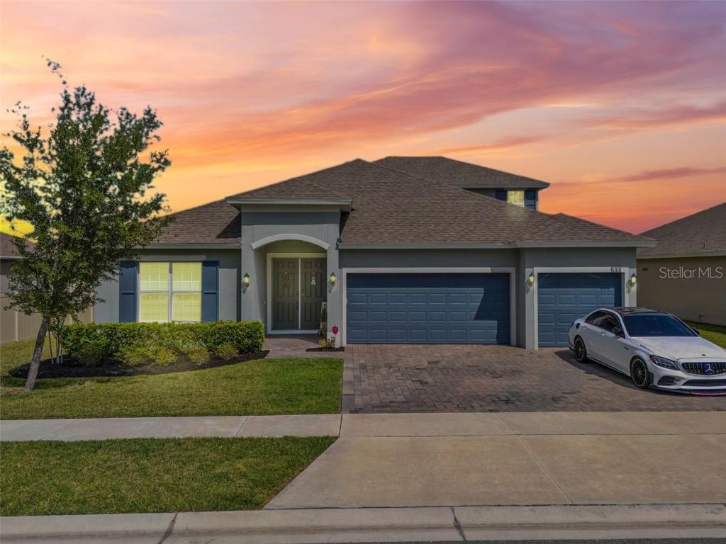 533 Avila Pl., Howey In The Hills, FL 34737