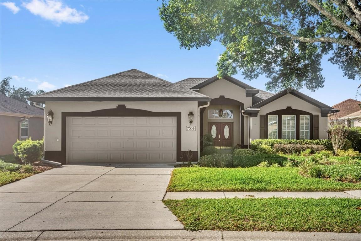 7034 Pine Hollow Dr., Mount Dora, FL 32757