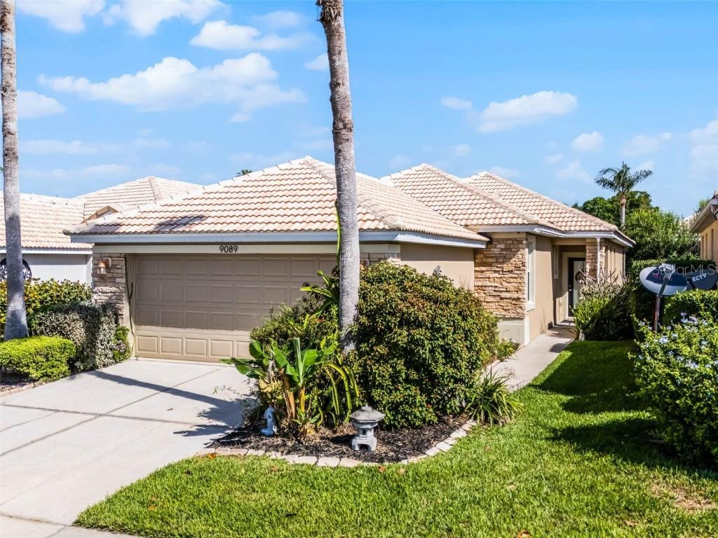 9089 Saint Andrews Way, Mount Dora, FL 32757